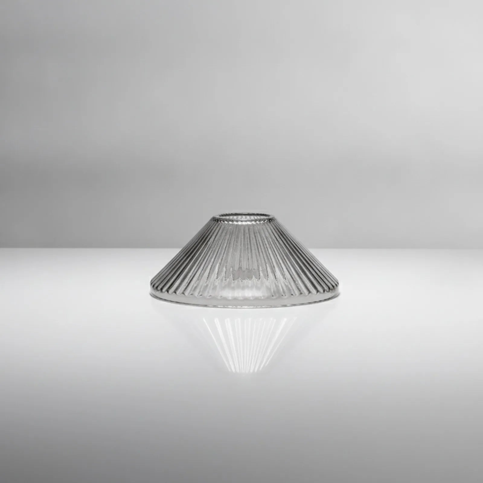 Abat-jour Conique Bas Verre Nervuré Gris Fumé